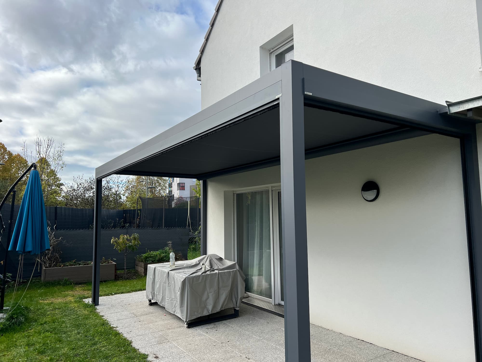 Fabrication et installation de menuiserie ext&eacute;rieure : portail, porte, fen&ecirc;tre, pergolas &agrave; Cernay vers Thann Montb&eacute;liard 4