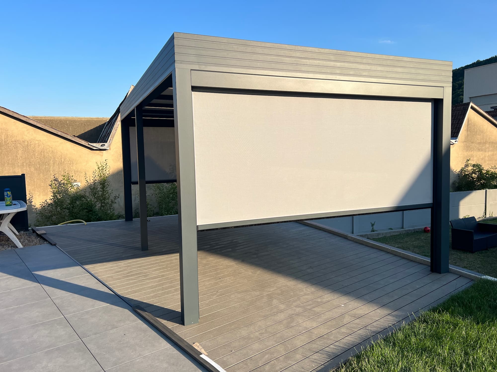 Fabrication et installation de menuiserie ext&eacute;rieure : portail, porte, fen&ecirc;tre, pergolas &agrave; Cernay vers Thann Belfort 5