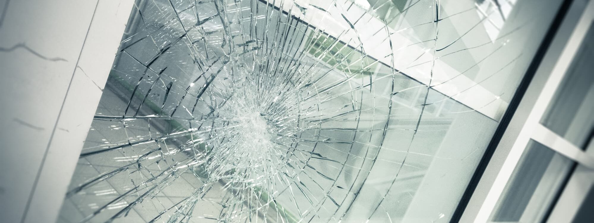 Fen&ecirc;tres aluminium et s&eacute;curit&eacute; : quelles options pour retarder les effractions ? Illzach